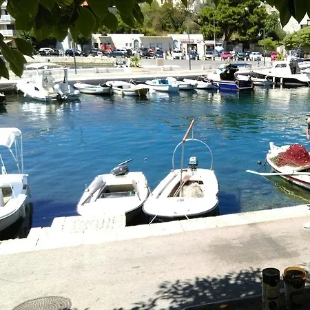 Comfortable In With Sea View - 22 M² Apartment *