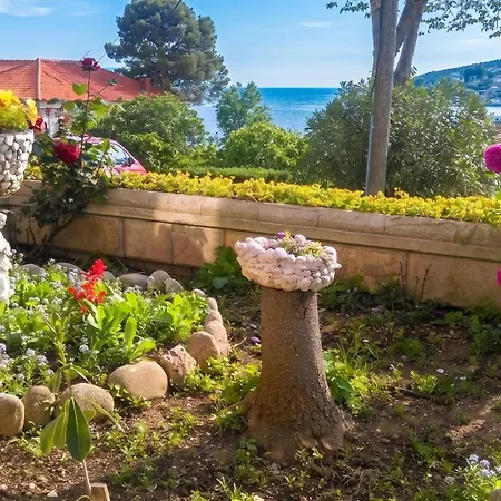 Comfortable In With Sea View - 22 M² Apartment *