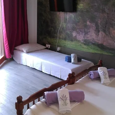 Comfortable In With Sea View - 22 M² Apartment Sumartin