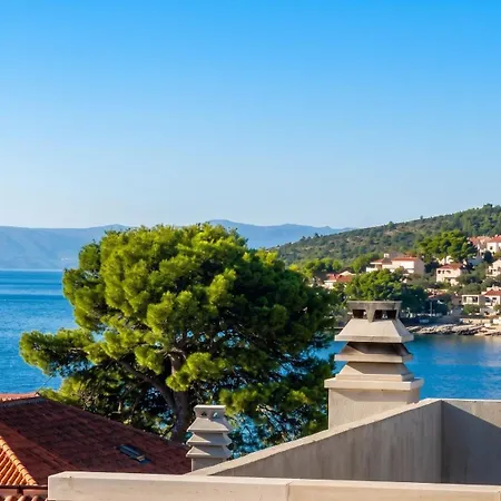 Comfortable In With Sea View - 22 M² Apartment Sumartin