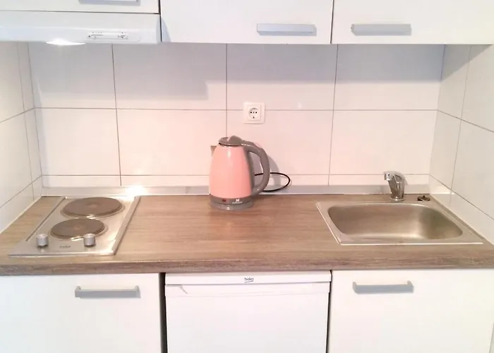 شقة Comfortable In With Sea View - 22 M² سومارتين