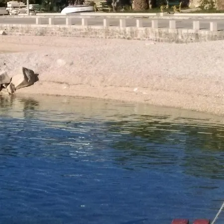 Comfortable In With Sea View - 22 M²